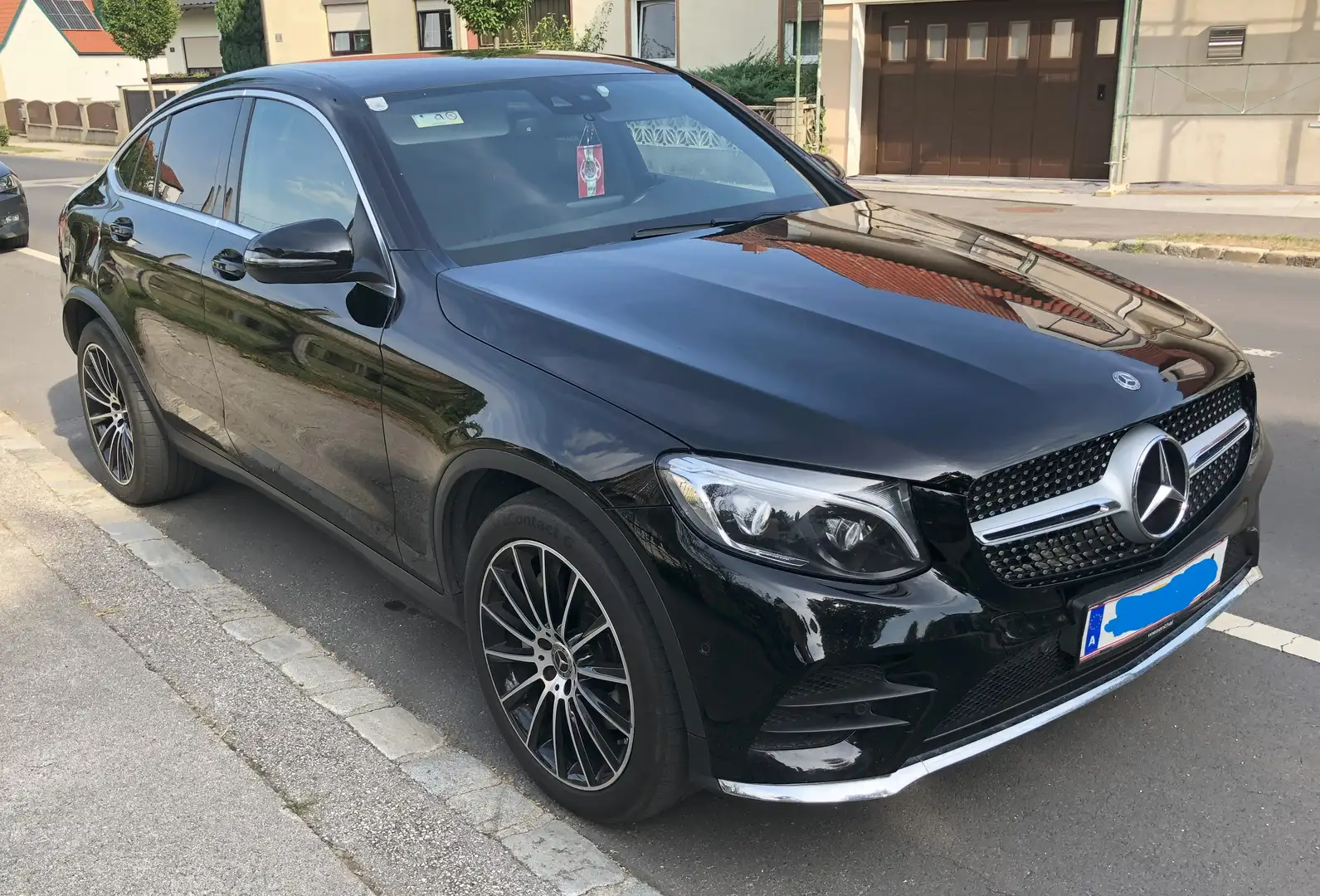 Mercedes-Benz GLC 300 4-Matic, Top Ausstattung Negro - 1