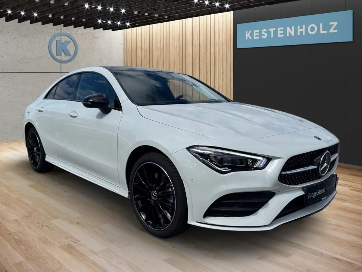 Mercedes-Benz CLA 250 e Coupé *AMG*NIGHT*STHZ*PANO*360°*MBUX* Bianco - 2