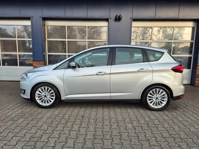 Ford C-Max view 7