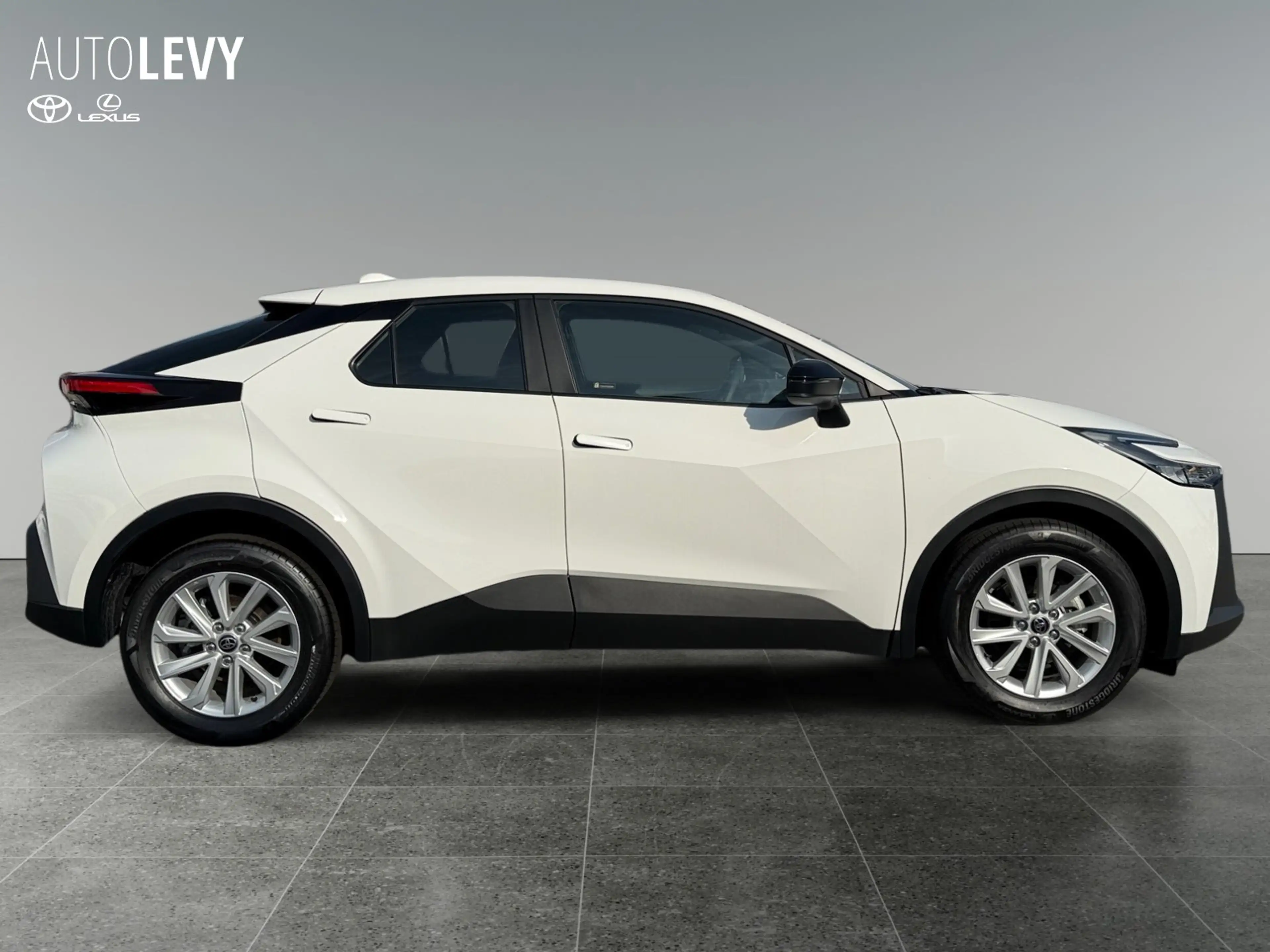 Toyota C-HR FLOW 1.8 HYBRID CARPLAY*RFK*LED*TEMPOMAT — photo 7