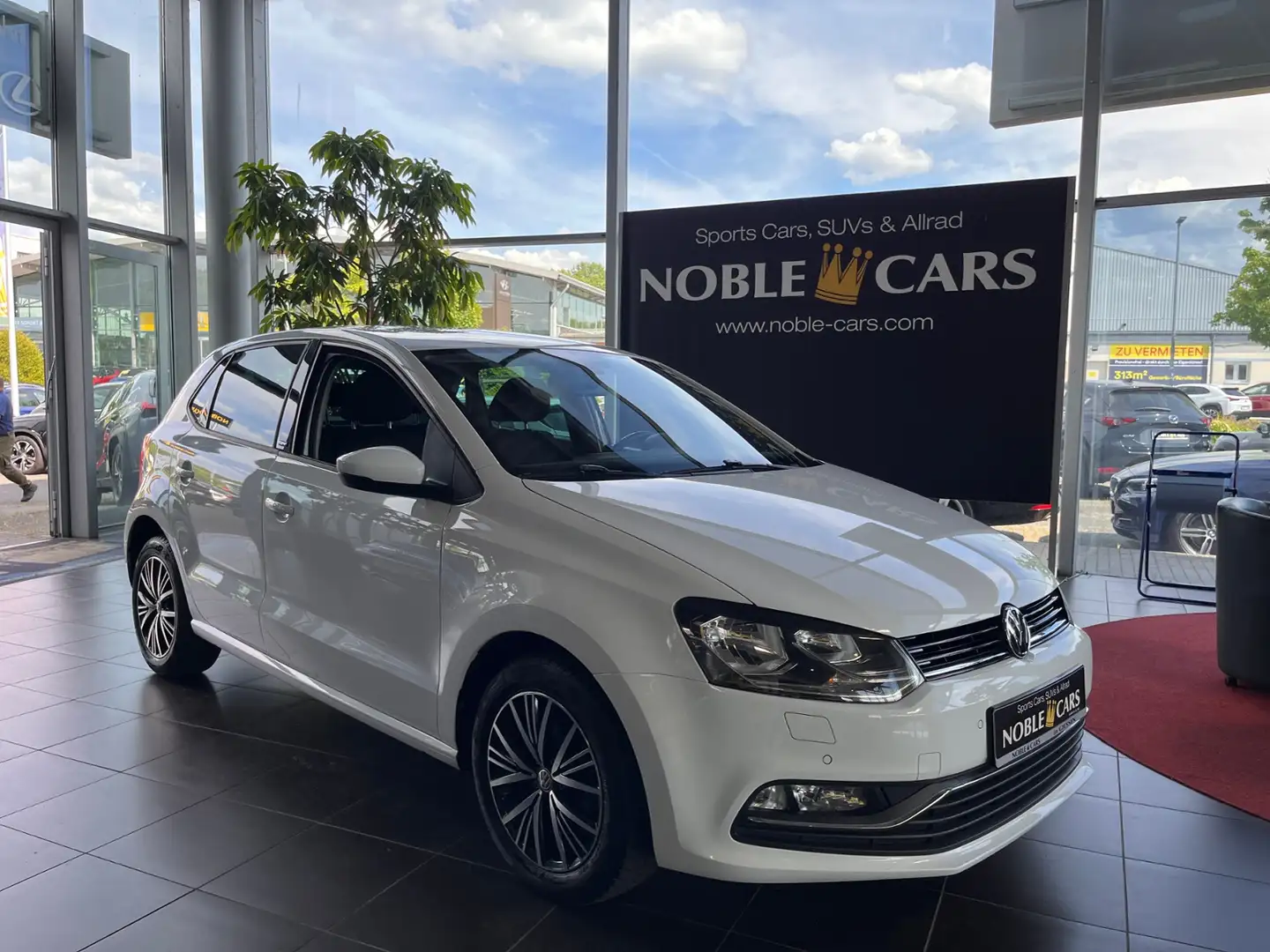 Volkswagen Polo V Allstar BMT SHZ PDC ALU Bianco - 1