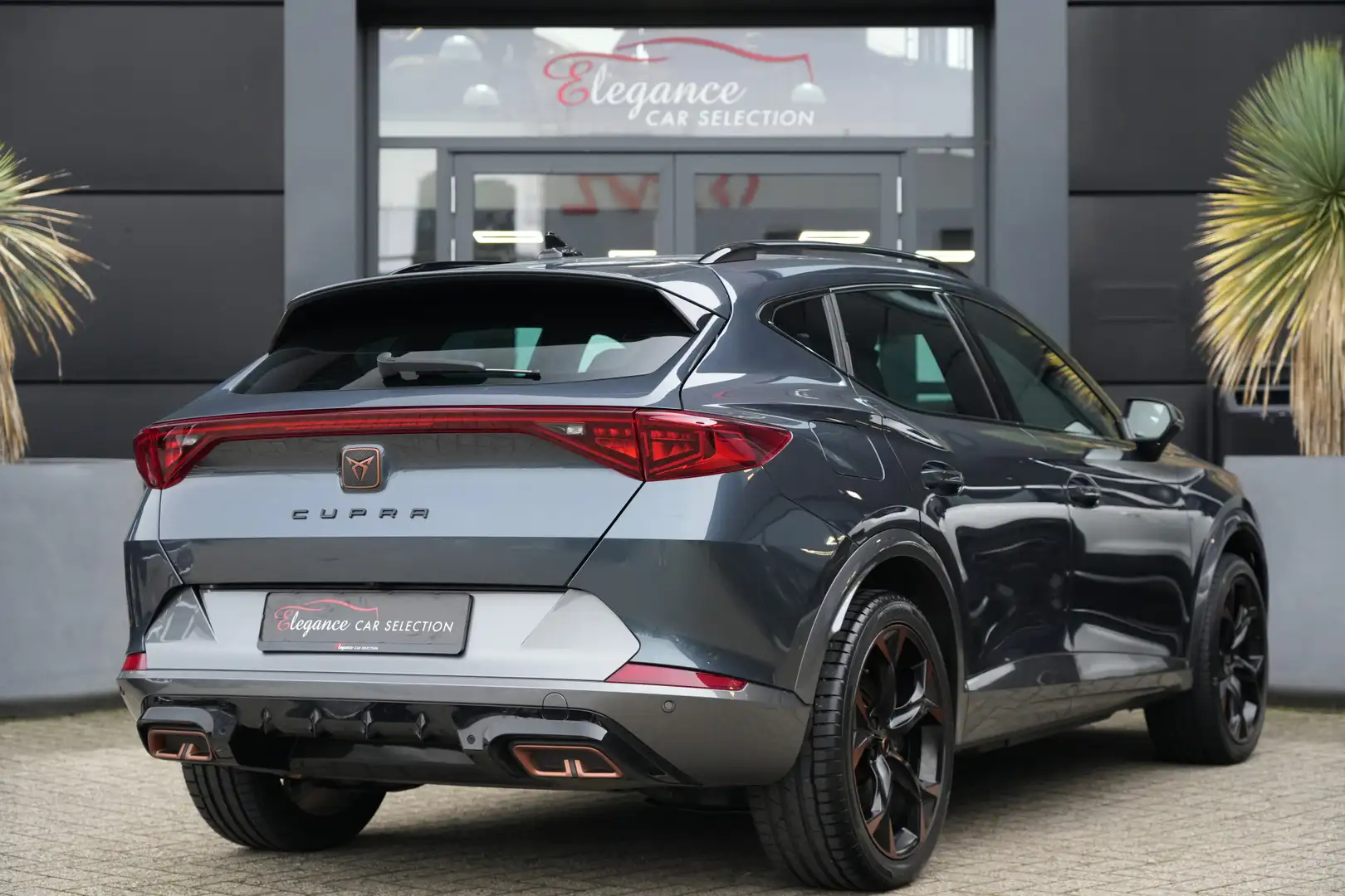 CUPRA Formentor 1.4 e-Hybrid VZ Copper Edition 245pk Panoramadak/T Grijs - 2