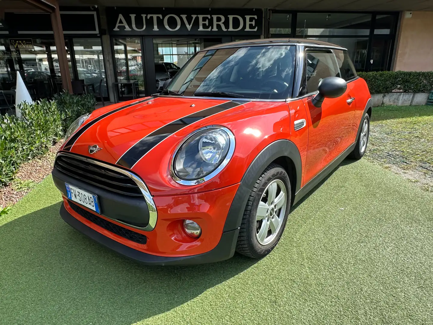 MINI One 3p 1.5 75cv OK NEOPATENTATI Naranja - 1