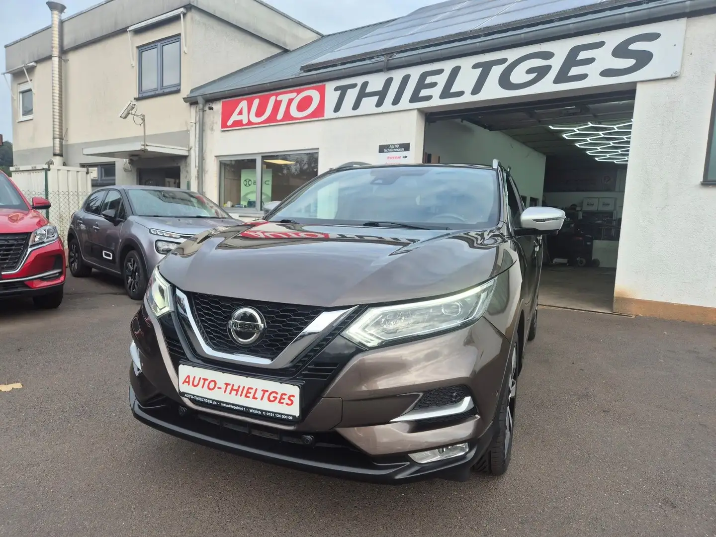 Nissan Qashqai Tekna+Nappaleder,  Vollausstattung Brun - 1