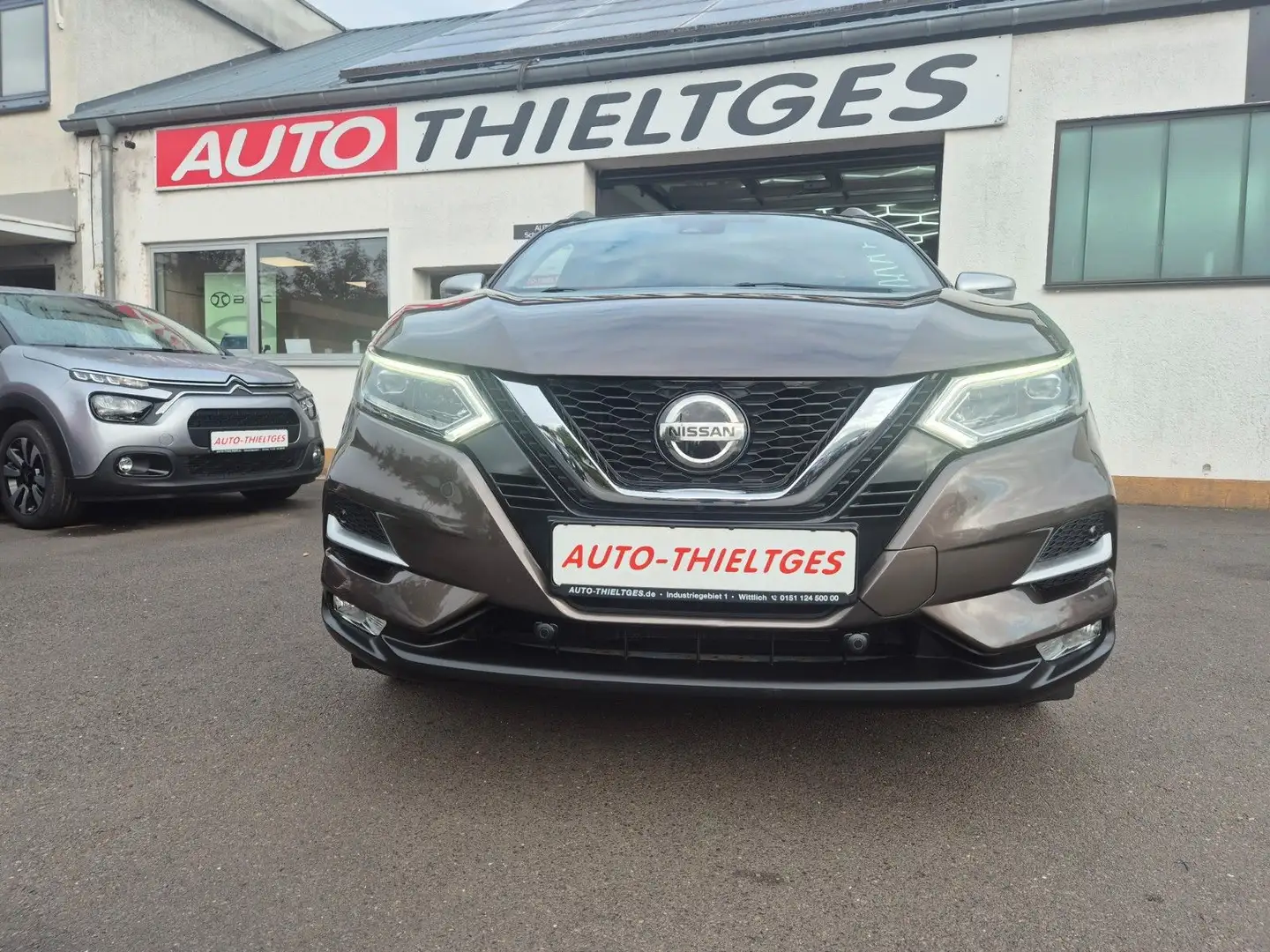 Nissan Qashqai Tekna+Nappaleder,  Vollausstattung Brun - 2