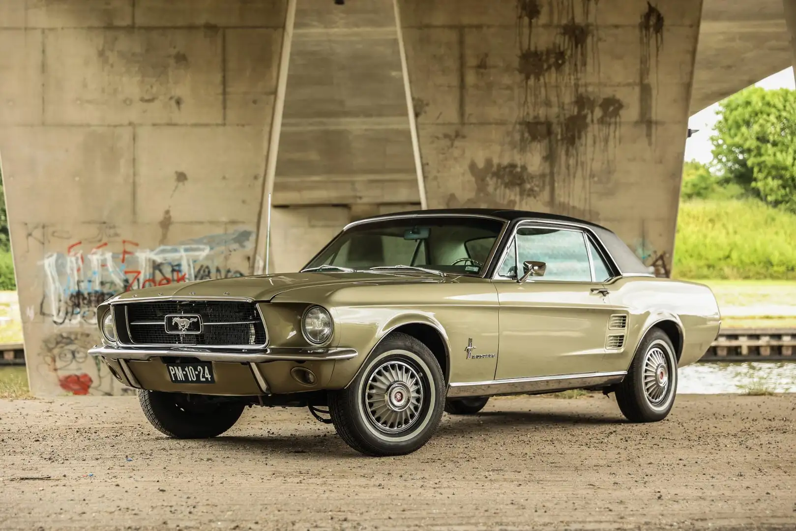Ford Mustang Coupe Hardtop 1967 Verde - 1