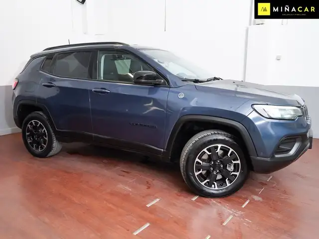 Jeep Compass view 2