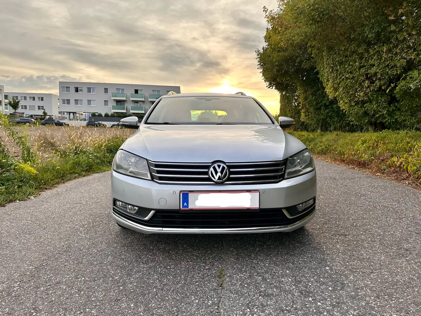 Volkswagen Passat Variant Comfortline BMT 1,6 TDI Silber - 1