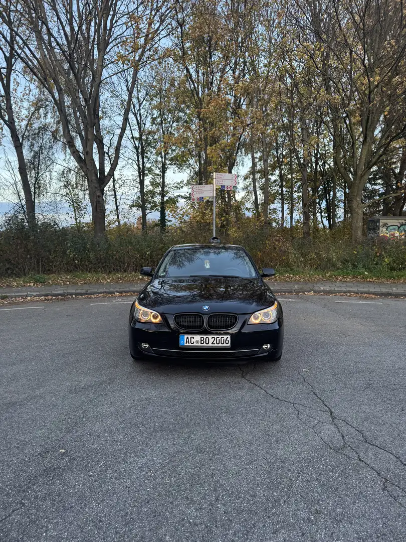 BMW 523 523i Aut. - 1