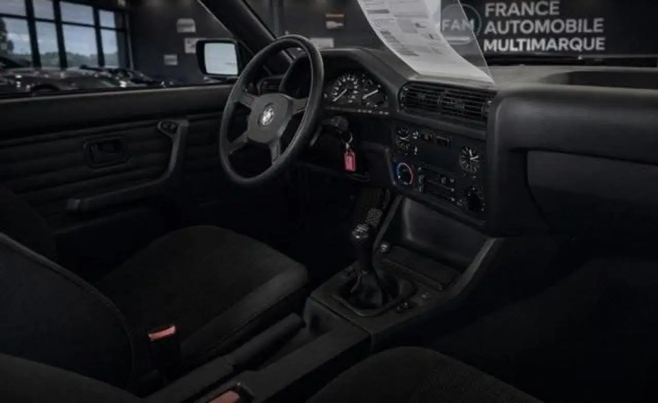 BMW 316 i, foto 6