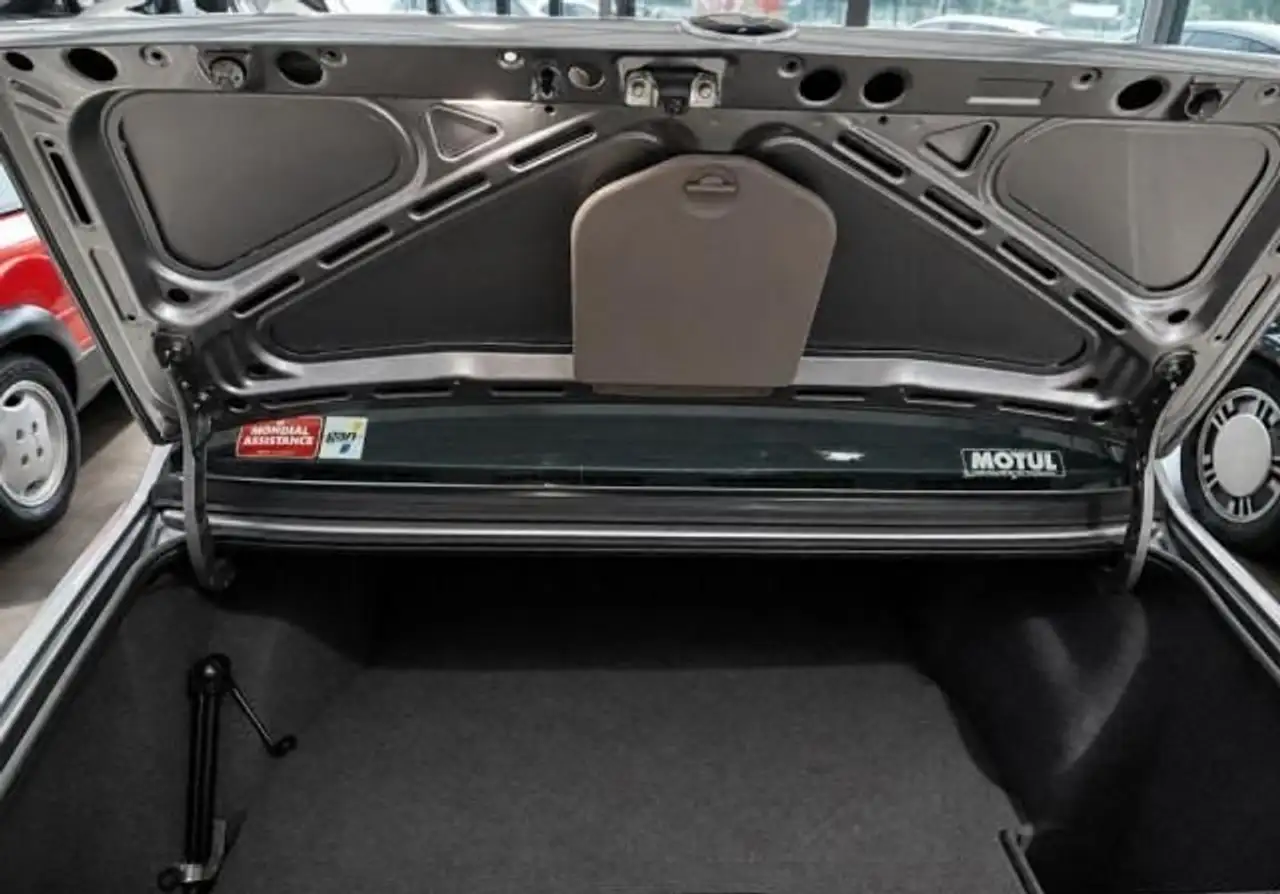 BMW 316 i, foto 7