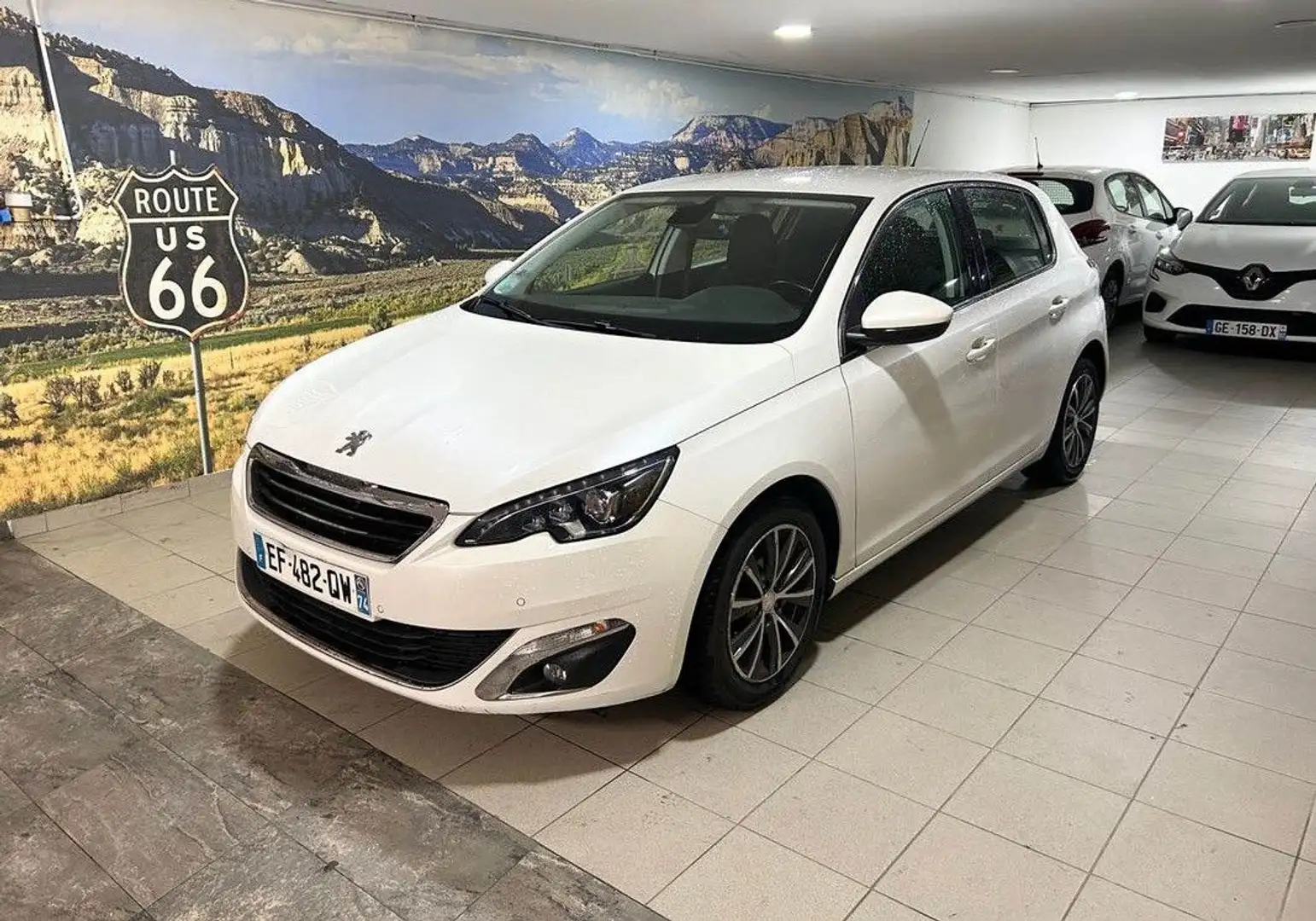 Peugeot 308 1.2 110CH ACTIVE S&S 5P 2016 Blanc - 1
