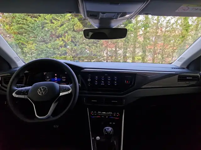 Volkswagen Taigo view 6