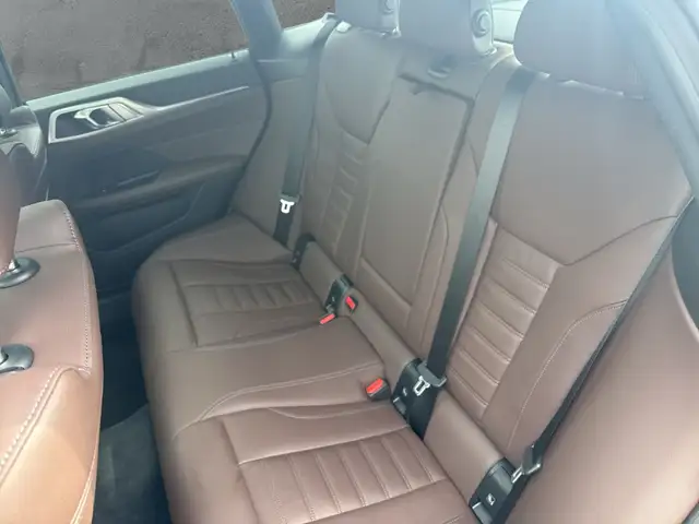 BMW 4 Series view 13