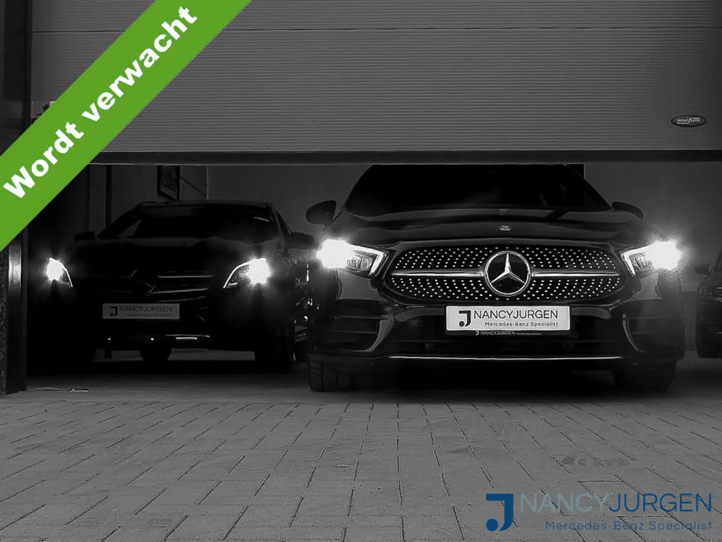 Mercedes-Benz B 250 e AMG | Business | Night | Distronic Plus | Panora Zwart - 1