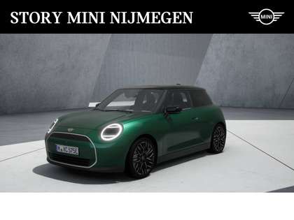 MINI Cooper Hatchback E Favoured 40.7 kWh / Panoramadak / Verw