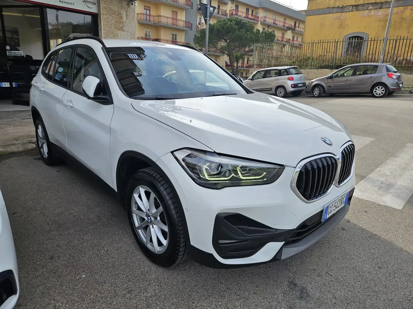 BMW X1 X1 sdrive16d Advantage auto Weiß - 2