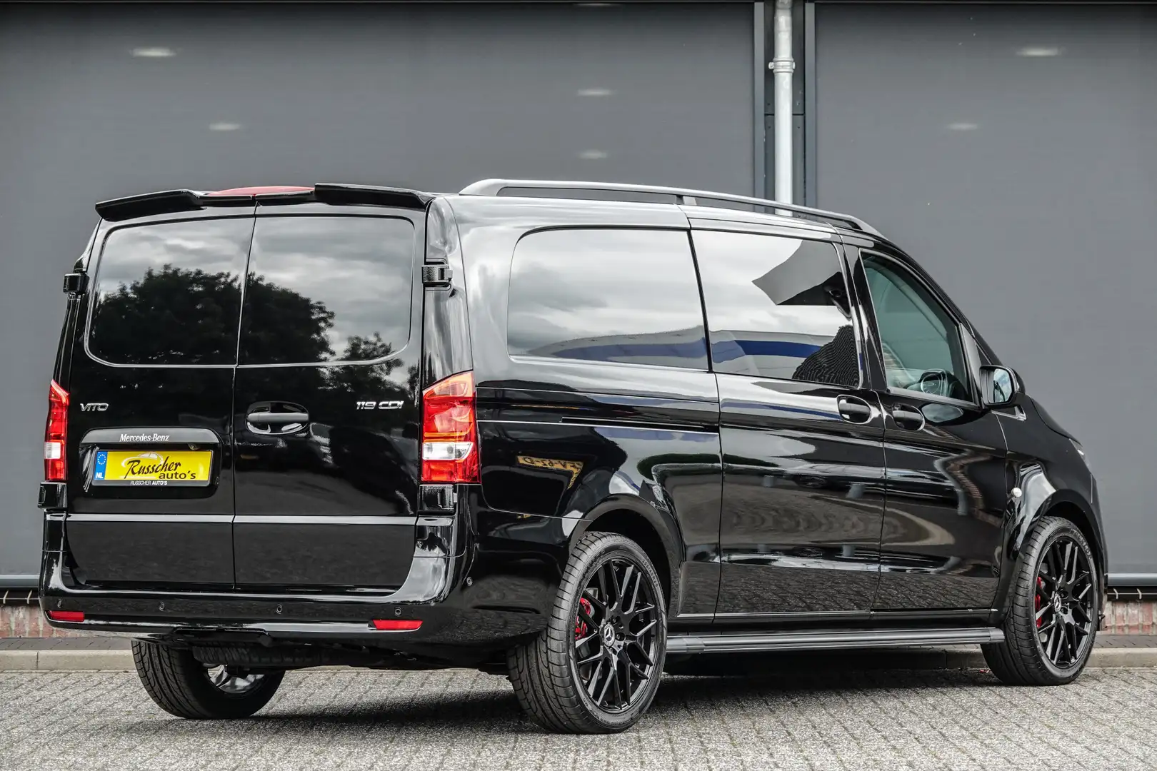 Mercedes-Benz Vito 119Cdi 190Pk 9G-Tronic Aut. | Dubbele Cabine | Mix Noir - 2