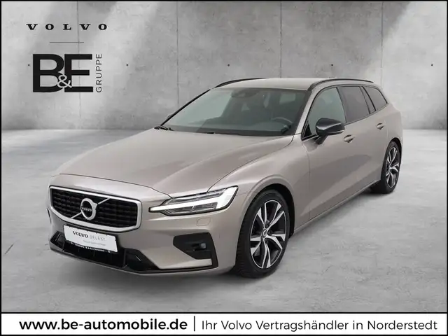 Volvo V60 T5 R Design Automatik / Standheizung/Pilot Assist