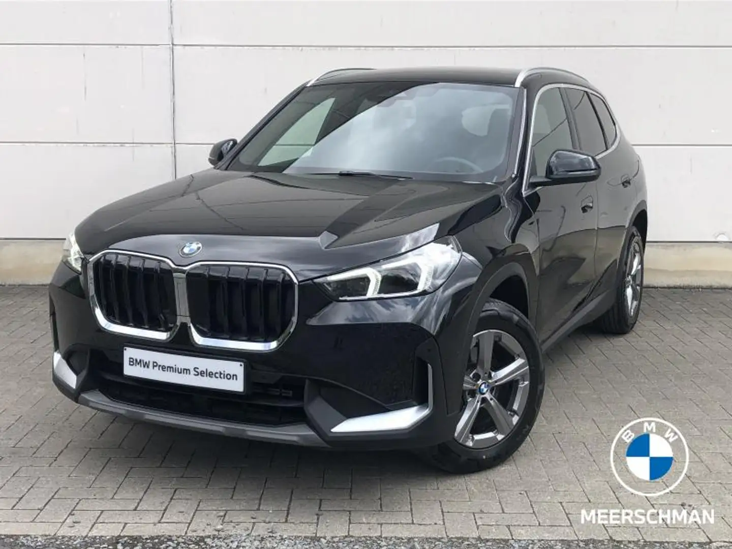 BMW X1 18i cam gps dab 4 heatedseats Zwart - 1