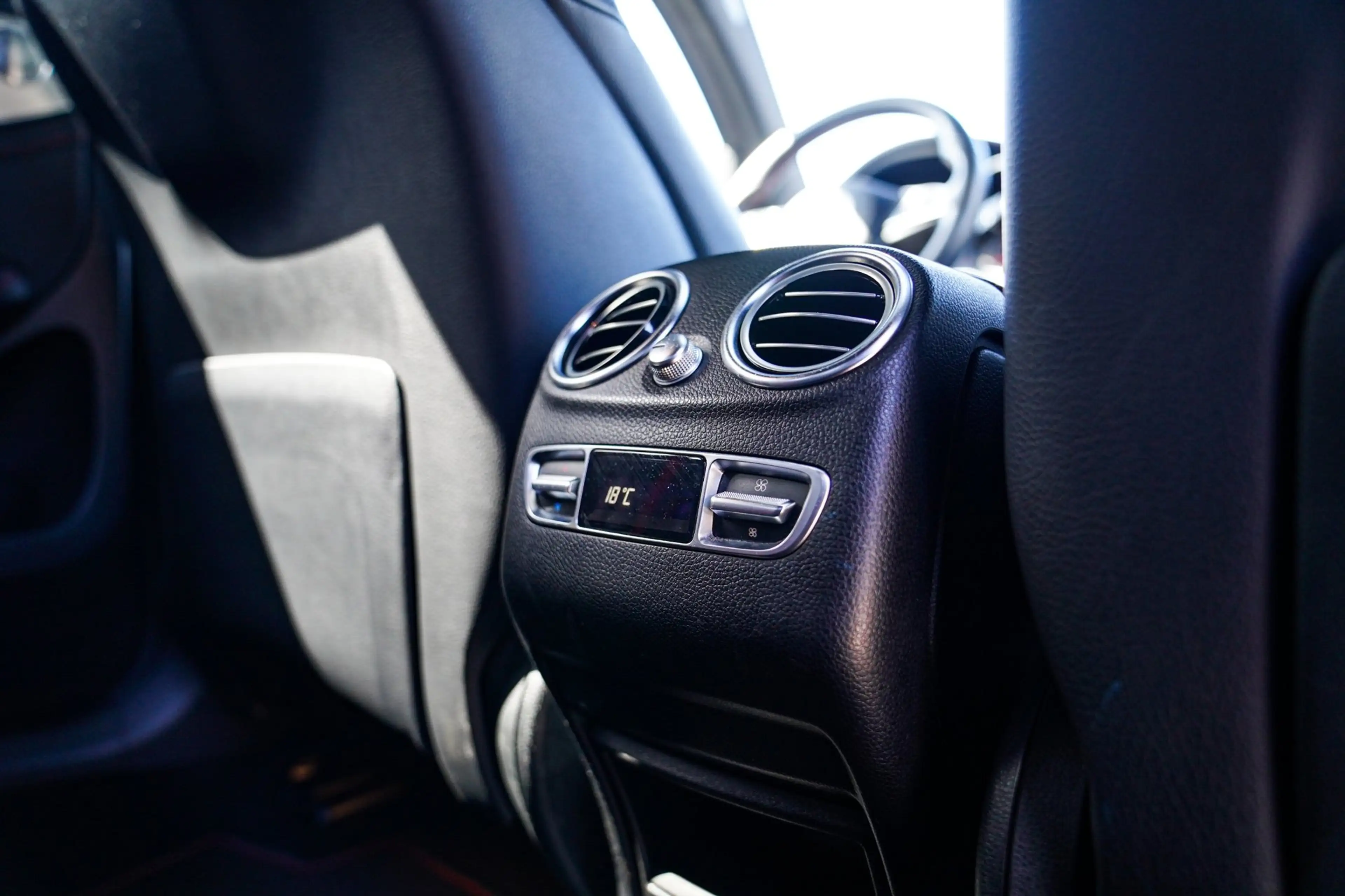 Mercedes-Benz GLC 43 AMG Coupé 4MATIC | Burmester | 360 Camera | Head Up Di — photo 19