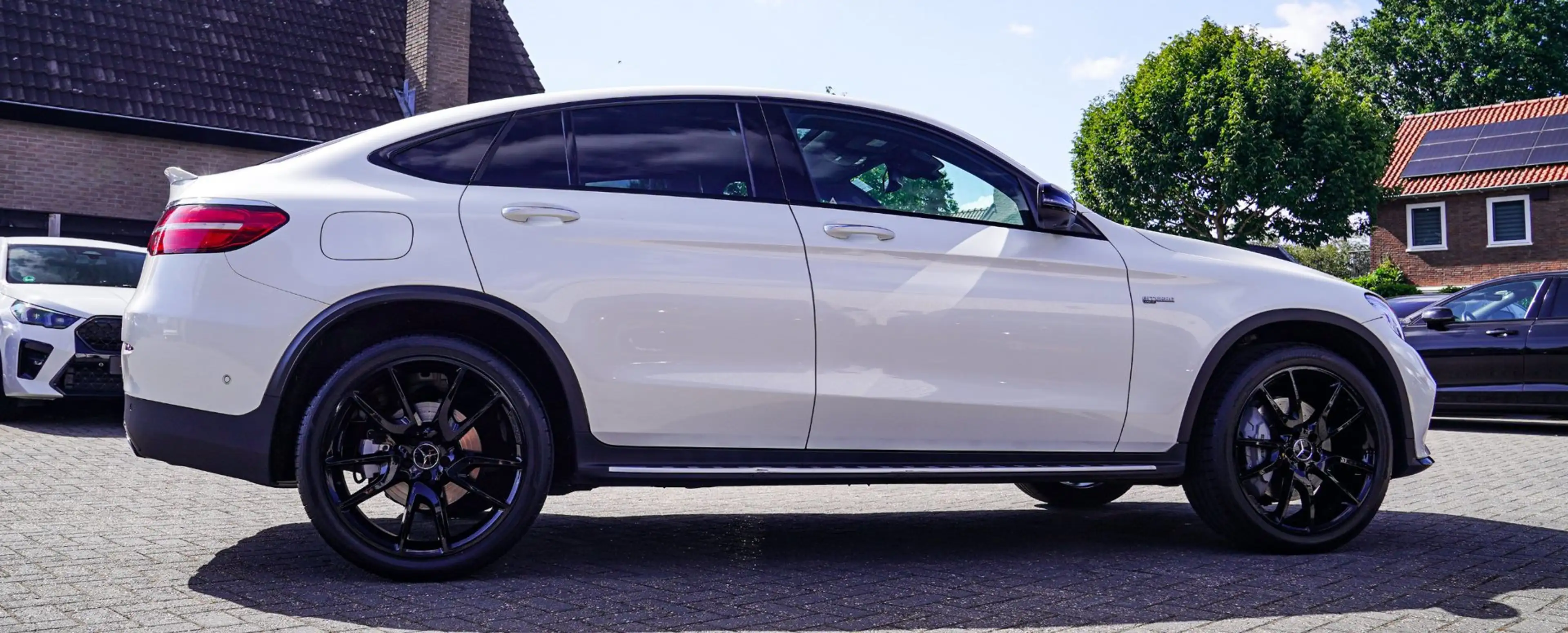 Mercedes-Benz GLC 43 AMG Coupé 4MATIC | Burmester | 360 Camera | Head Up Di — photo 9