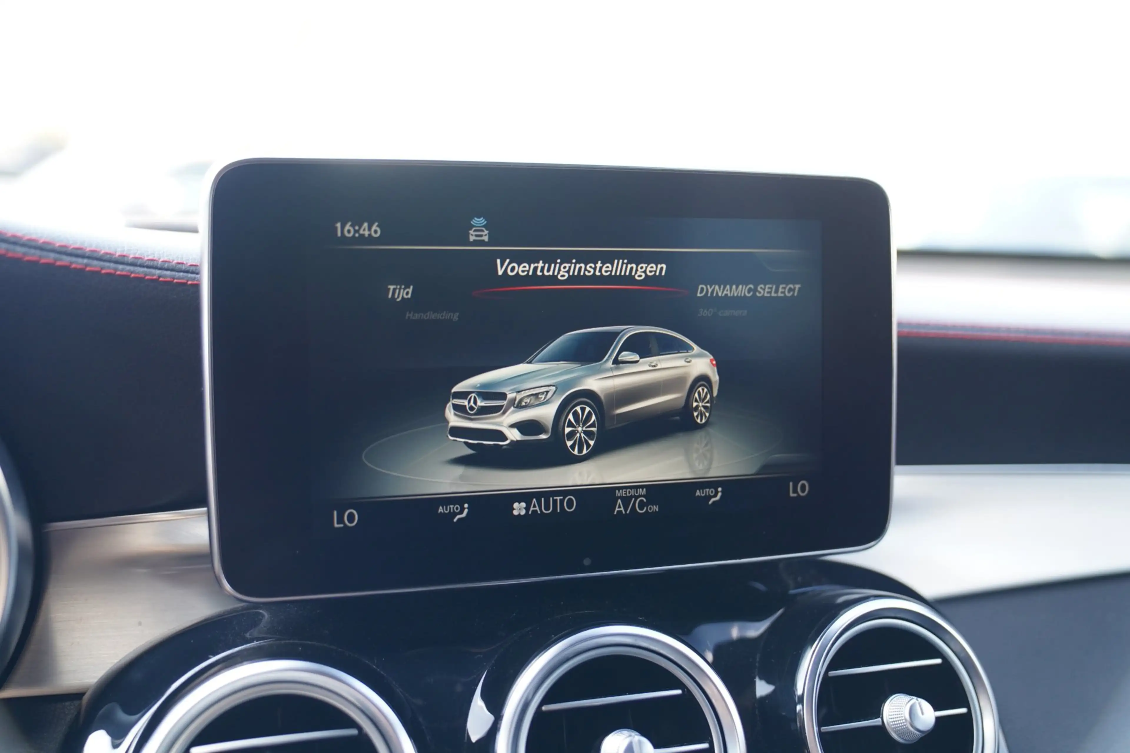 Mercedes-Benz GLC 43 AMG Coupé 4MATIC | Burmester | 360 Camera | Head Up Di — photo 45