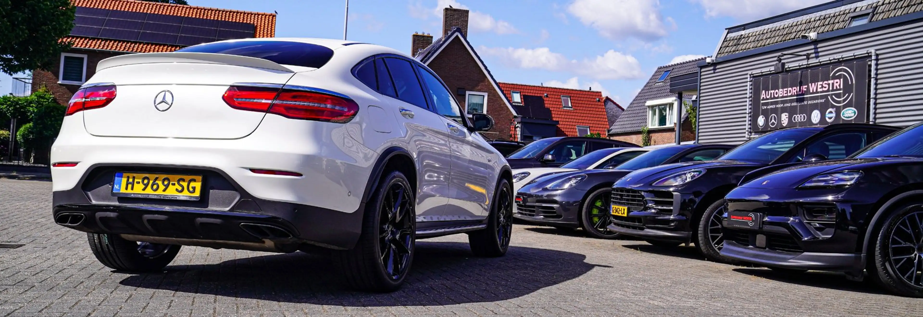 Mercedes-Benz GLC 43 AMG Coupé 4MATIC | Burmester | 360 Camera | Head Up Di — photo 3