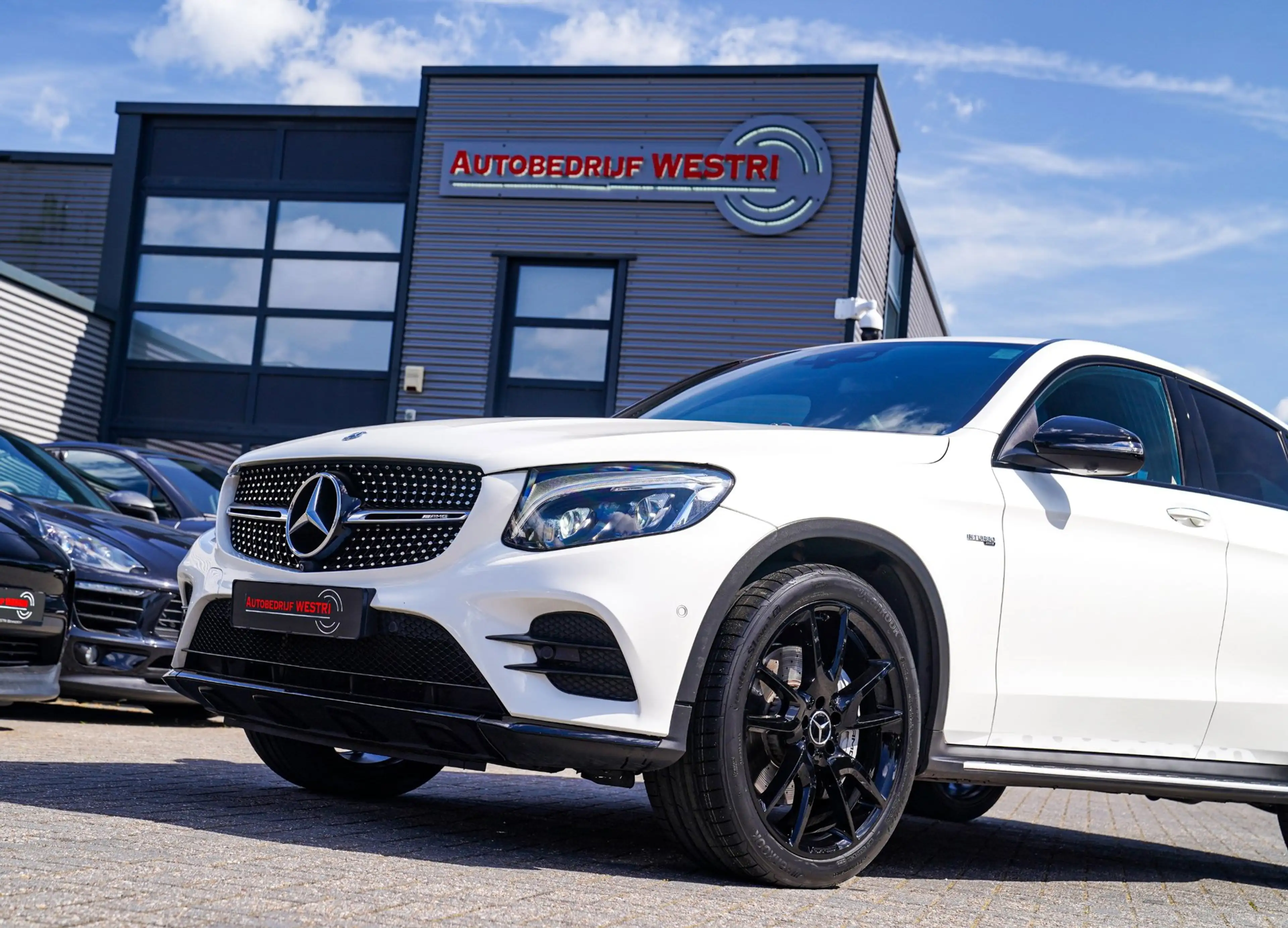 Mercedes-Benz GLC 43 AMG Coupé 4MATIC | Burmester | 360 Camera | Head Up Di — photo 4