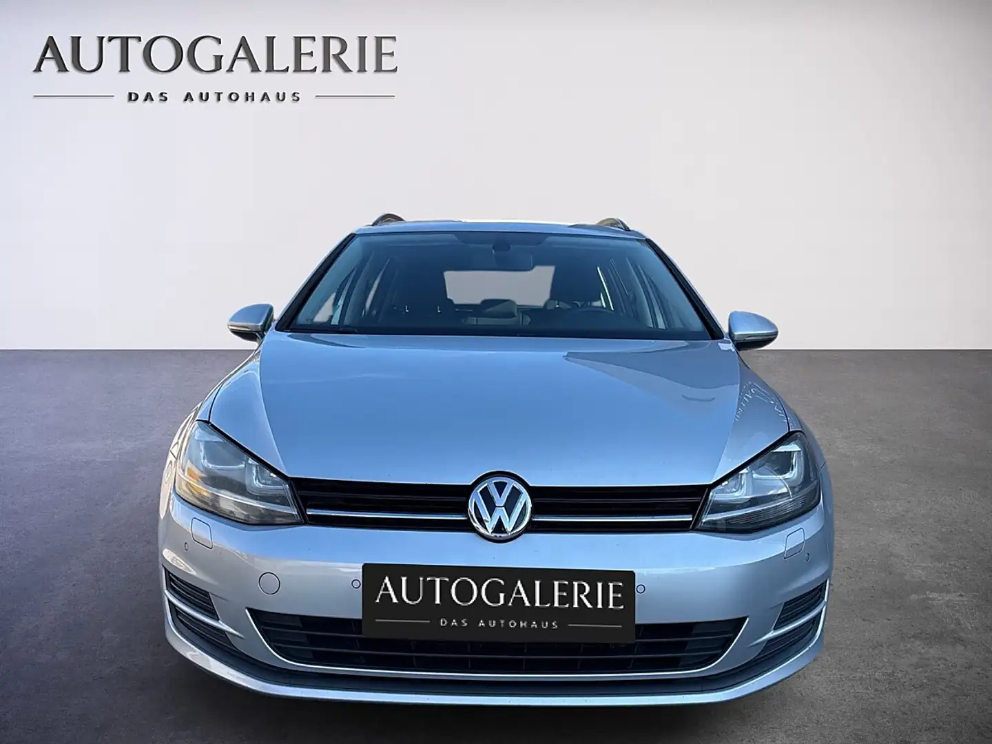 Volkswagen Golf Trendline BlueMotion 1,6 TDI Silber - 2