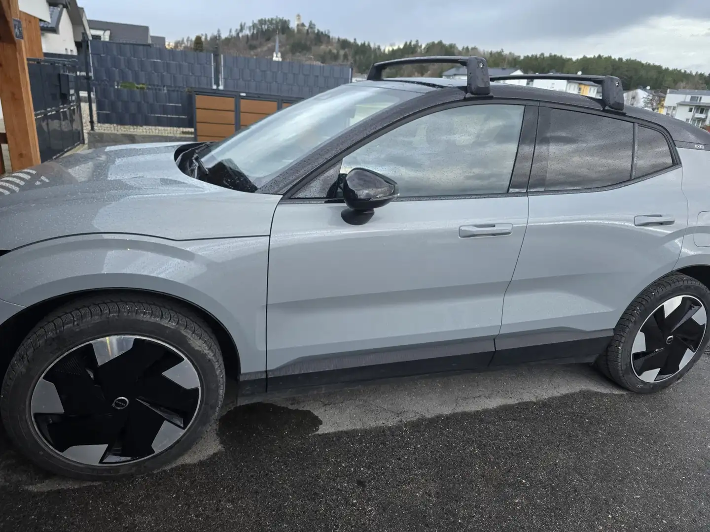 Volvo EX30 EX30 Single Motor Extended Range 69kWh Plus Plus Grau - 2