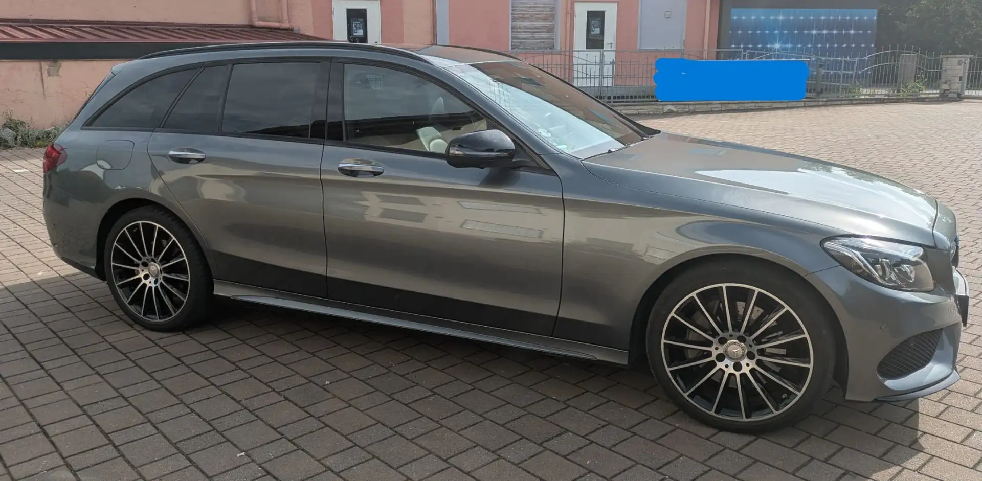 Mercedes-Benz C 400 C-Klasse T-Modell 4Matic T 9G-TRONIC AMG Line Grau - 2