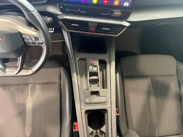 Cupra Leon view 12