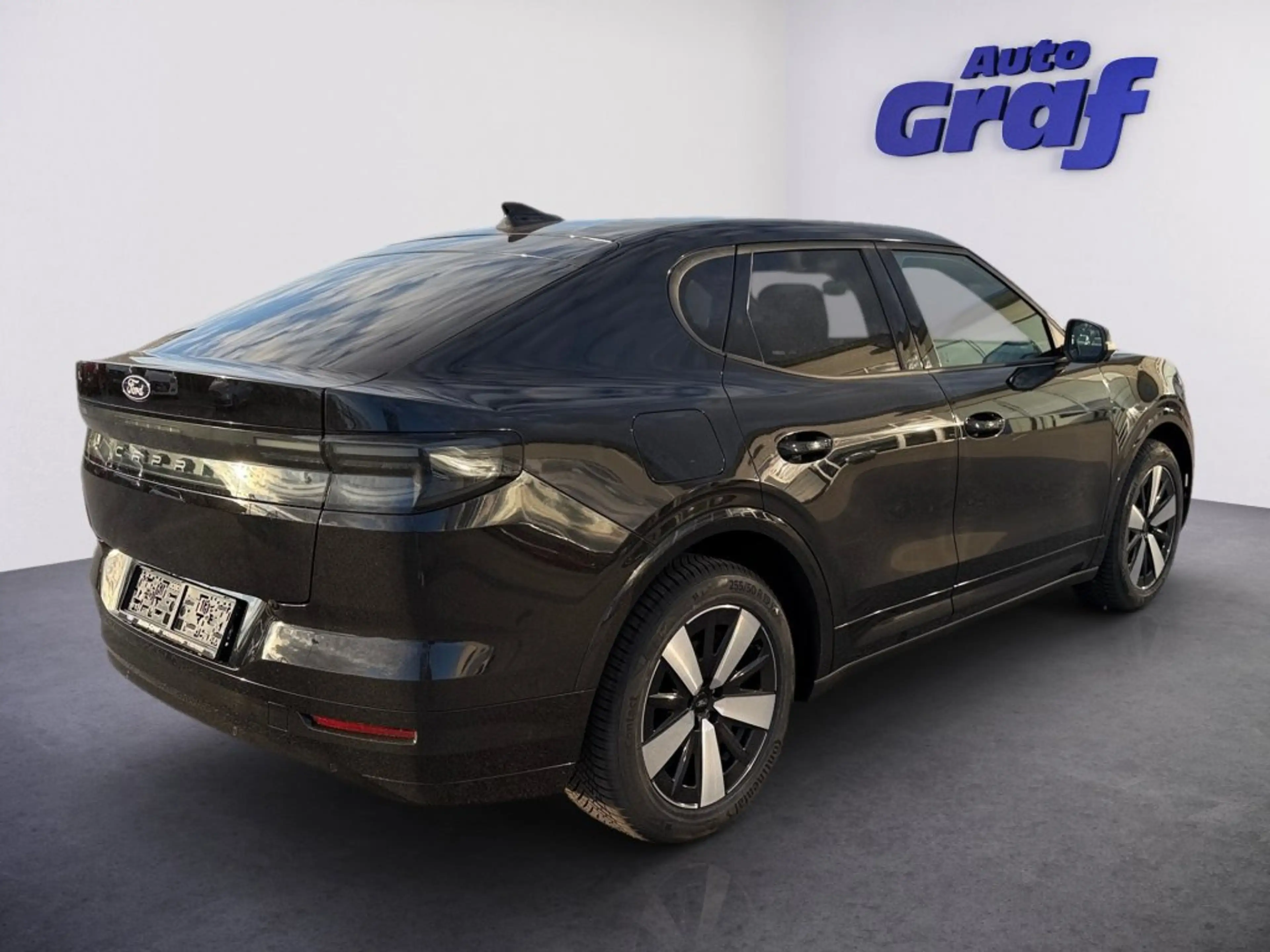 Ford Capri Premium 79 kWh Extended Range — photo 4