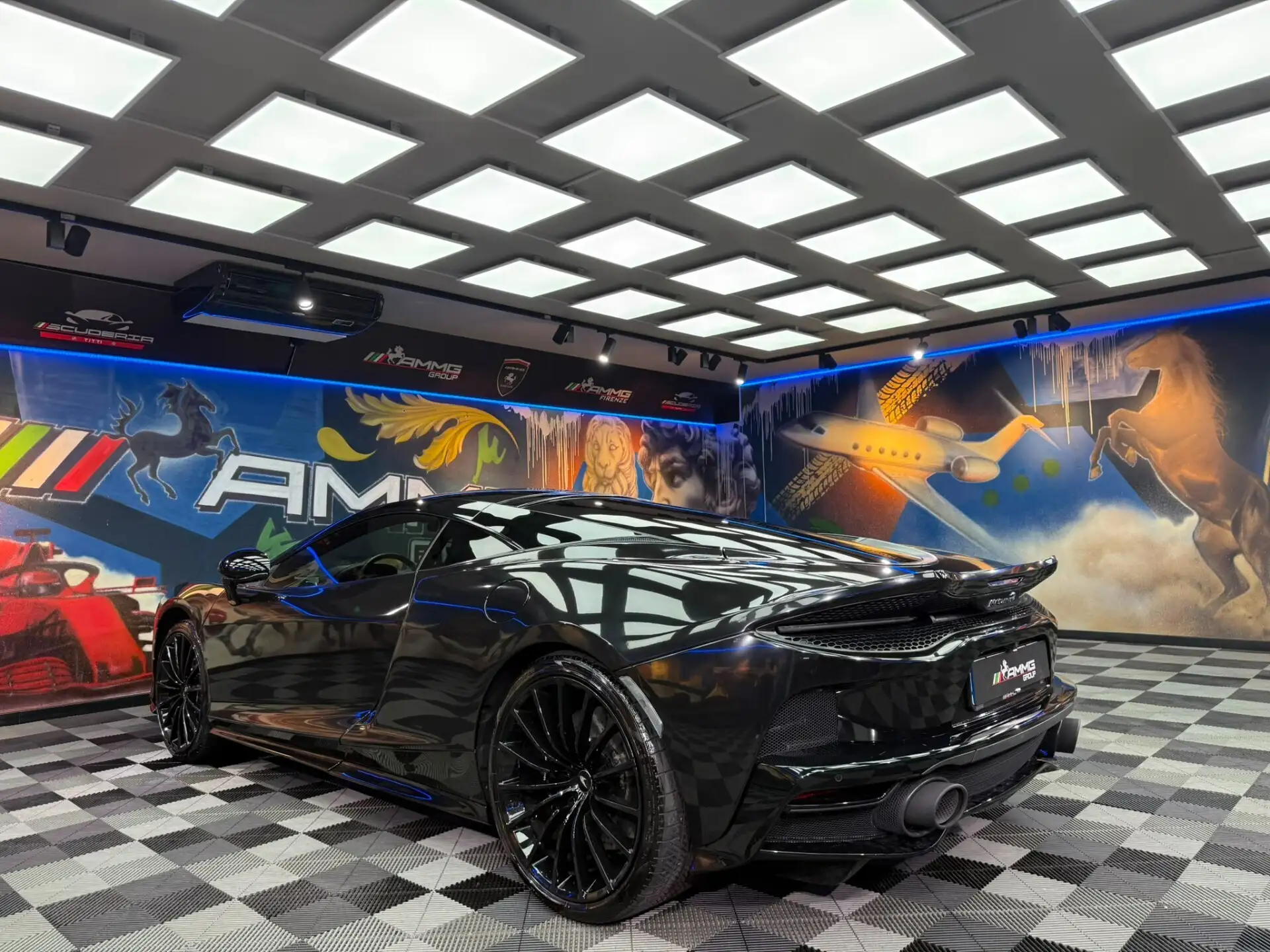 맥라렌 GT 2022 검정 사진 7