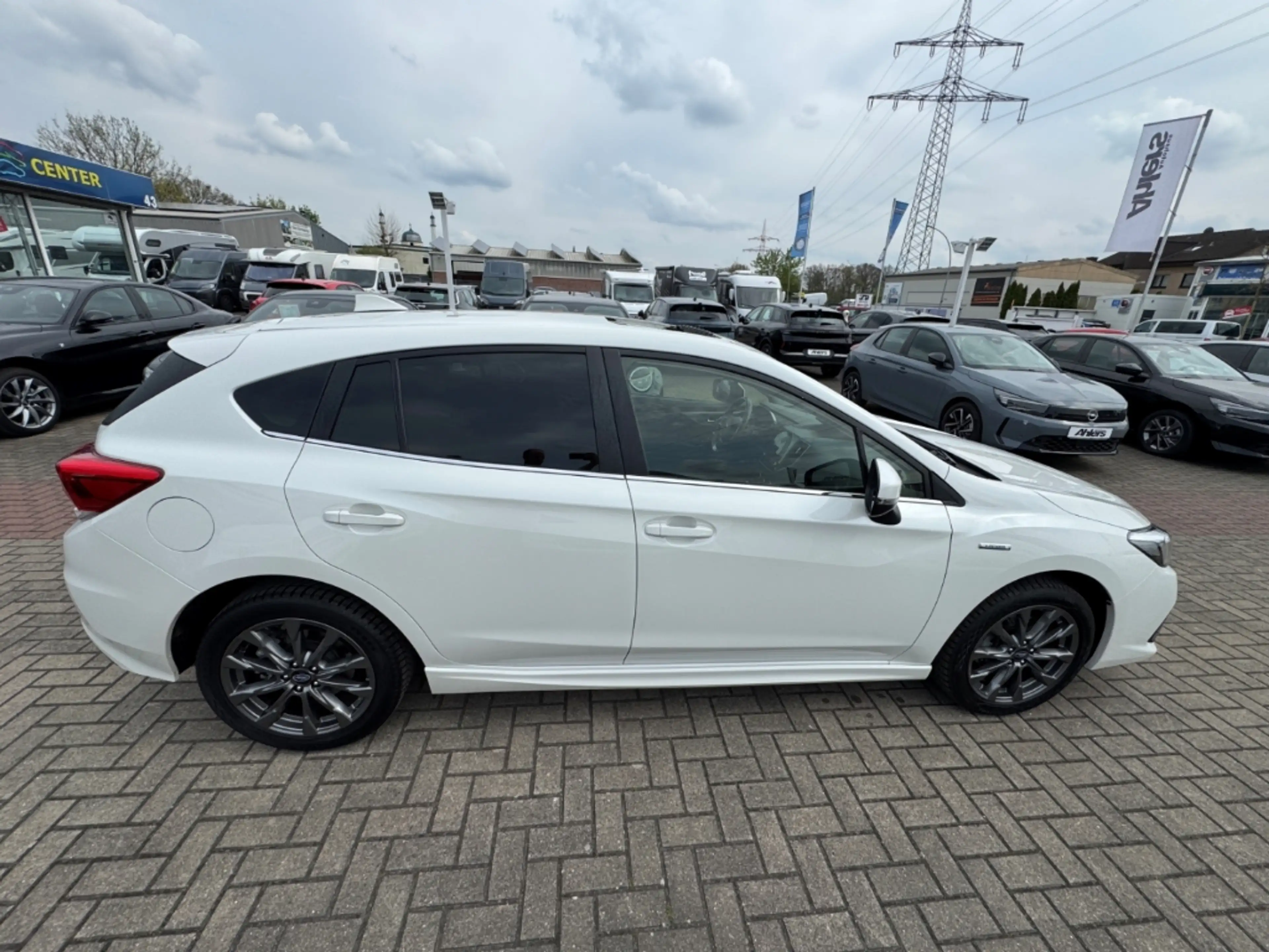 Subaru Impreza Platinum+AHK+SCHIEBEDACH+STANDHEIZUNG+LEDER+ — photo 10