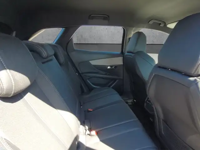 Peugeot 3008 view 14