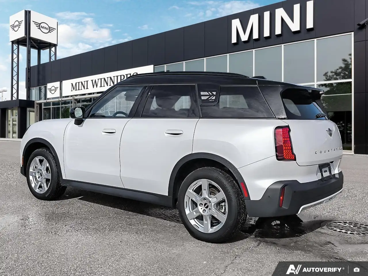 MINI Countryman снимка MINI Countryman