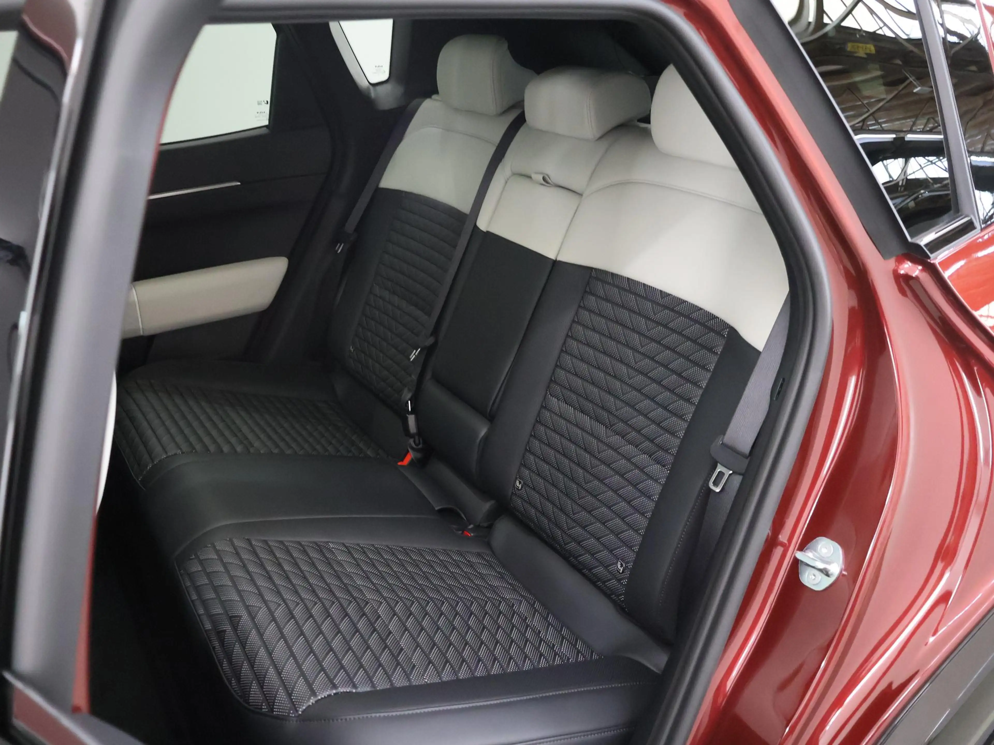 Kia EV4 GT-Line Business Edition 81.4 kWh | Cruise Control — photo 11