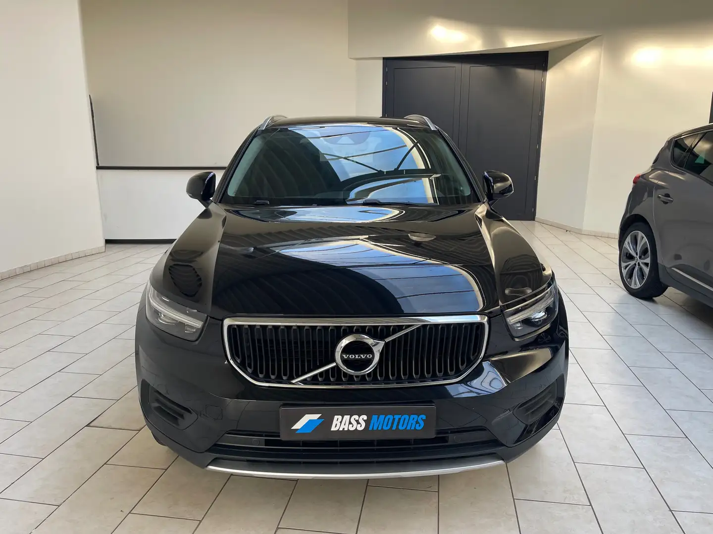 Volvo XC40 XC40 T3 Geartronic Zwart - 2