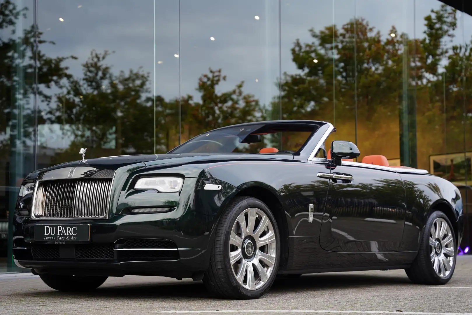 Rolls-Royce Dawn 6.6 V12 Dark Emerald 19 D.Km Bespoke Audio Teak De Verde - 1