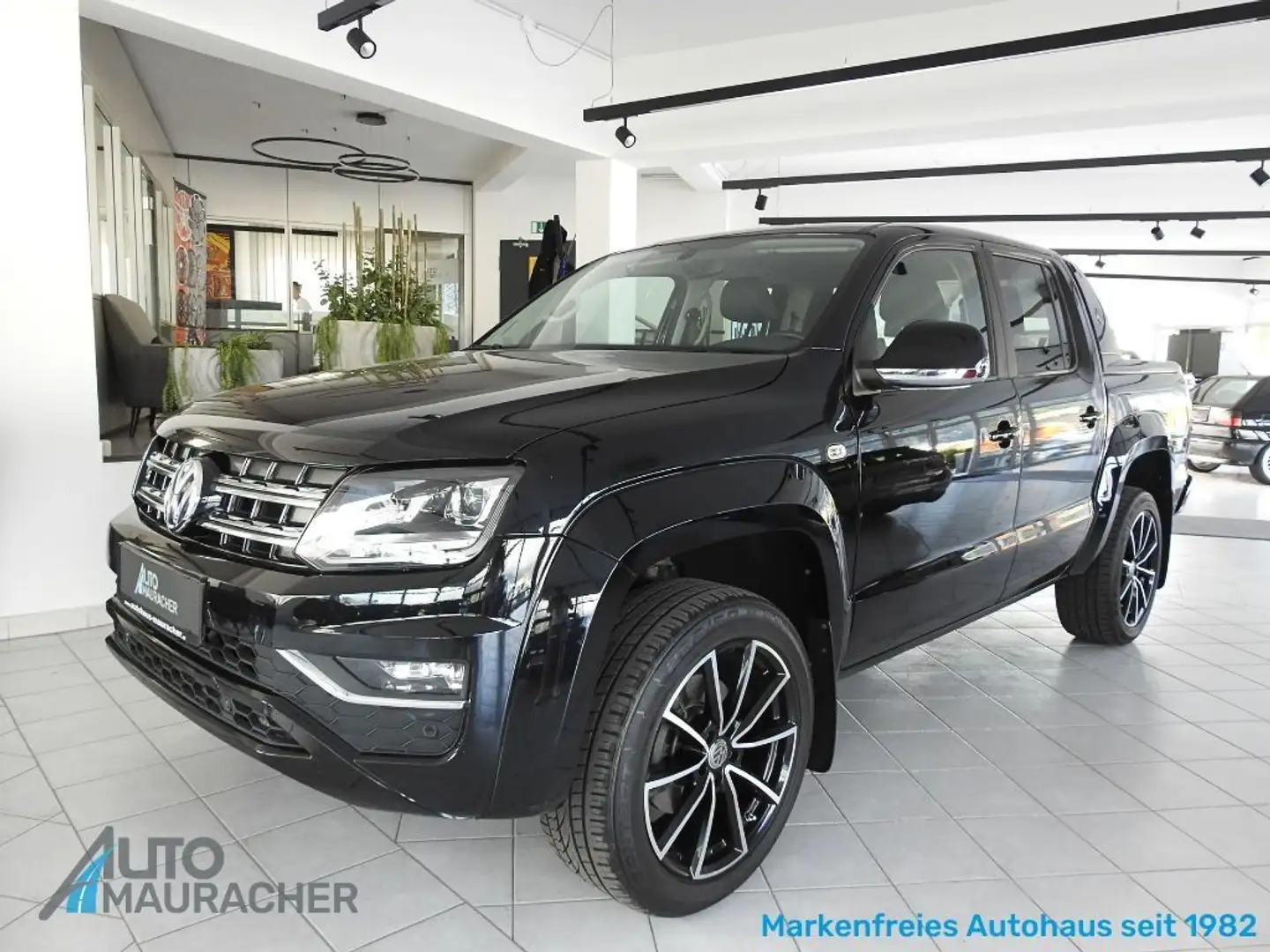 Volkswagen Amarok 3.0 TDI Highline 4Motion Aut.*AHK*STHZG*ROLLO* Schwarz - 1