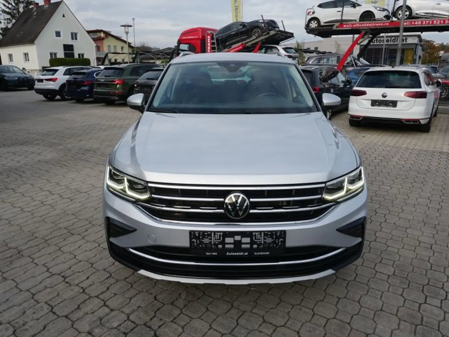 Volkswagen Tiguan 1,5 TSI DSG *2023er+VIRTUAL+AHV* Silber - 2