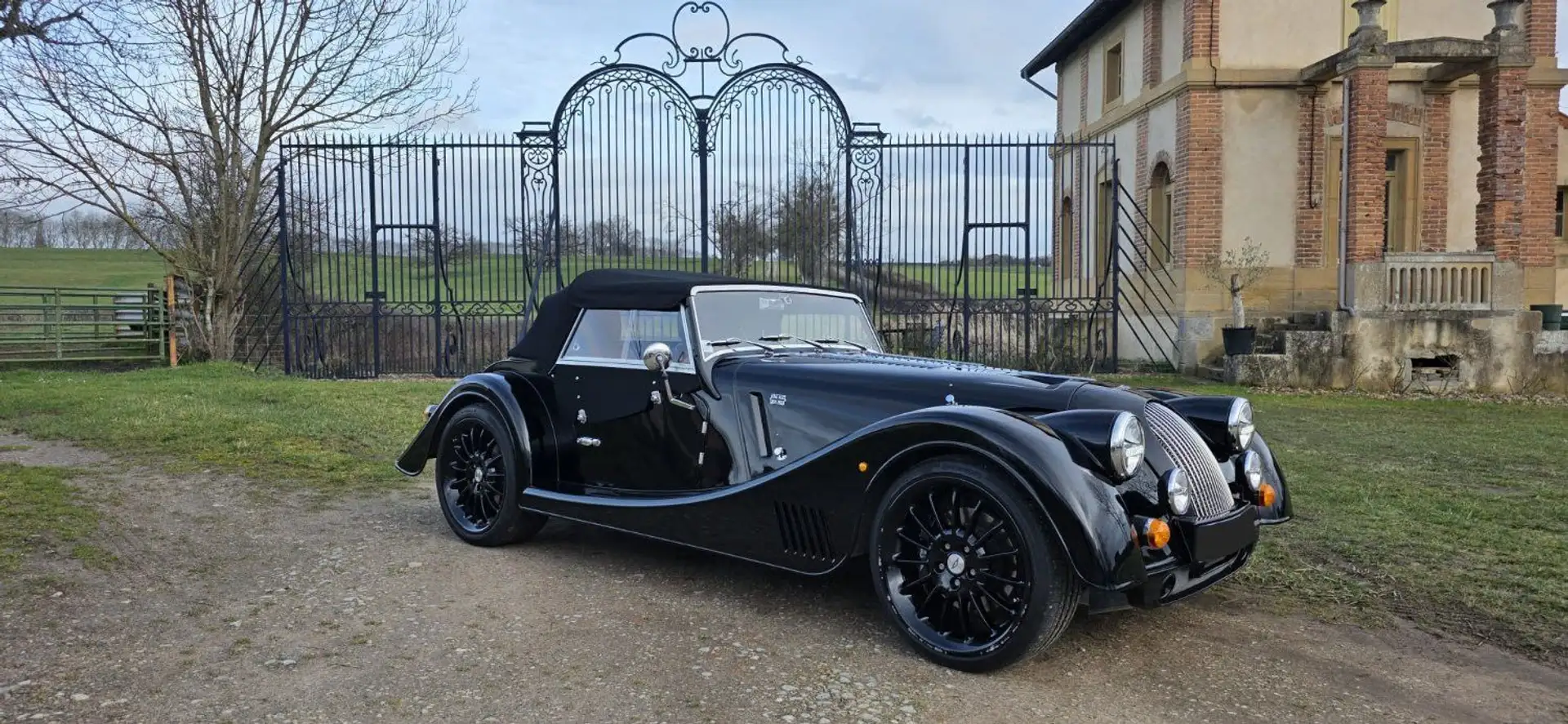Morgan Plus Six 3.0 (340Ch) Gold - 2