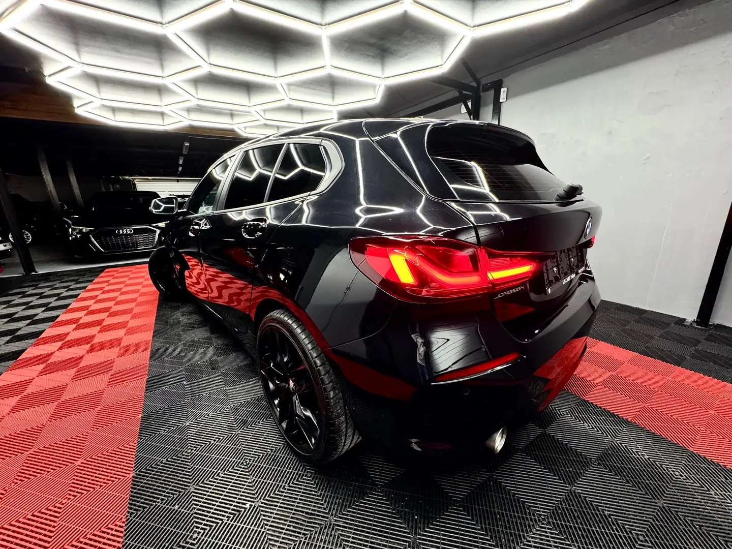 BMW 116 🔺BMW SERIE 1*LOOK M*BOITE AUTO🔺 Noir - 2