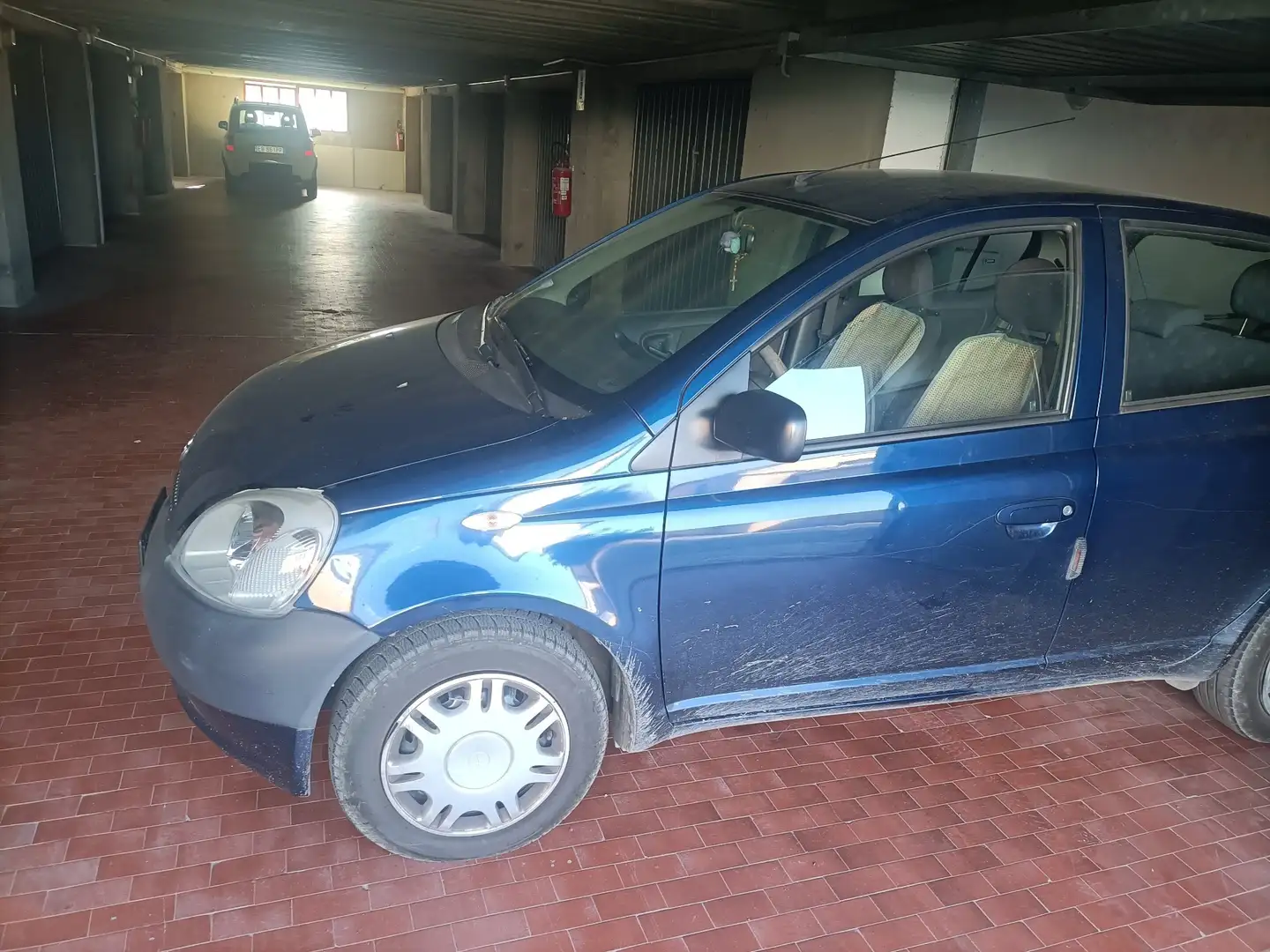 Toyota Yaris 5p 1.0 - 1