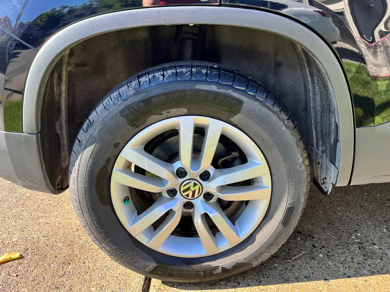 Volkswagen Tiguan снимка Volkswagen Tiguan