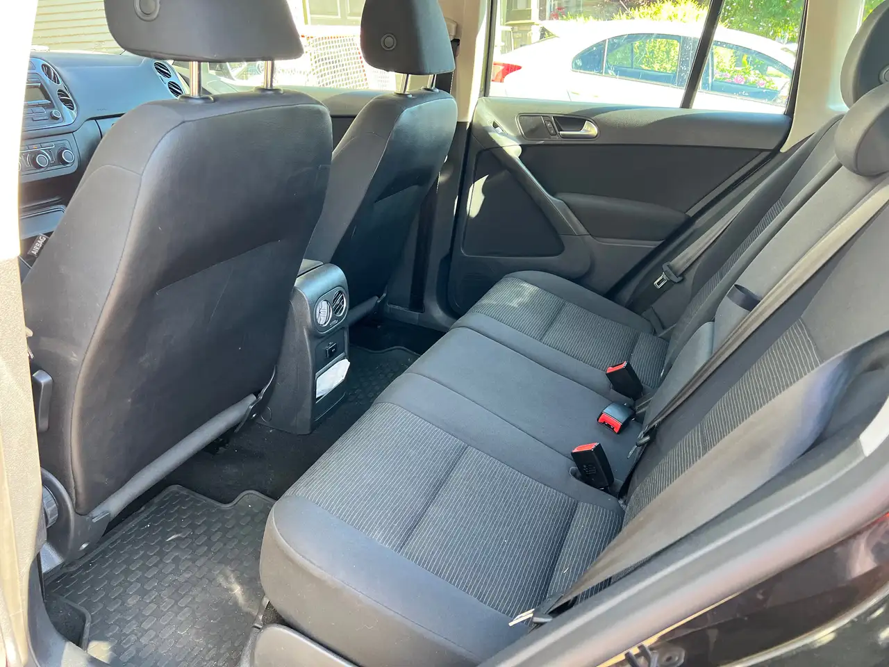 Volkswagen Tiguan снимка Volkswagen Tiguan
