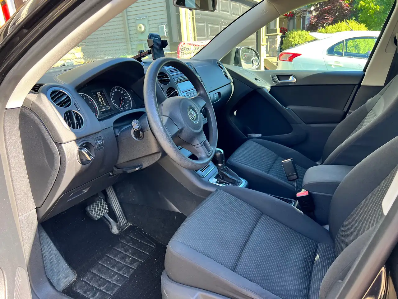 Volkswagen Tiguan снимка Volkswagen Tiguan
