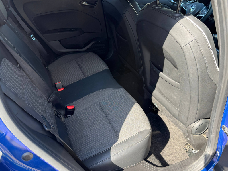 Renault Clio Intens TCe 90 — photo 12